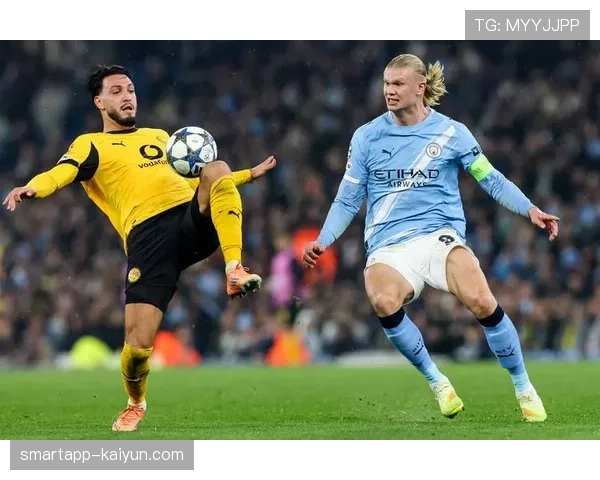 多特蒙德抵达曼彻斯特,赛前最后一练全封闭进行 多特蒙德抵达曼彻斯特,赛前最后一练全封闭进行