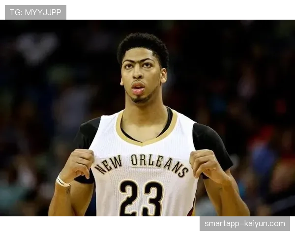 德甲第27轮最佳阵容公布,四名边路球员入选 德甲第27轮最佳阵容公布,四名边路球员入选